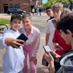 Geneviève Guilbault Instagram - Nos jeunes de #LouisHébert 💜 Pros des réseaux sociaux! 🤳 Pointe-de-Sainte-Foy