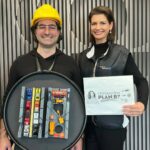 Geneviève Guilbault Instagram - Une touche d'humour en cette journée de l'Halloween! Merci à la gang de @toutunmatin pour l'accueil, dont Marie-Ève Cloutier, déguisée en ministre des Transports et de la Mobilité durable! Des alliés de plus pour la promotion des plans B! 👍😃 Nouvelle Maison Radio Canada