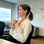 Geneviève Guilbault Instagram - Vendredi au bureau 🗺 Ministère des Transports (Québec)