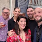 Geneviève Guilbault Instagram - Une partie de ma formidable équipe 🌺