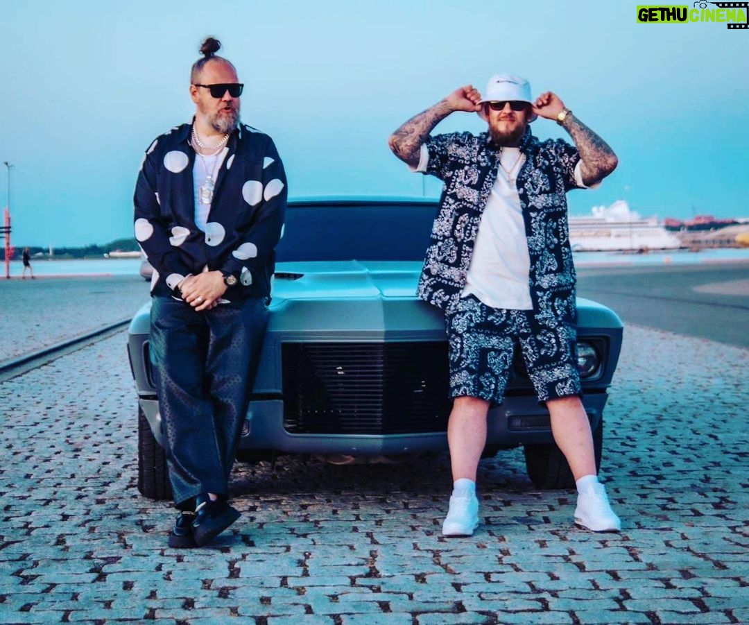 Genka Instagram - Starboy Bob kutsus laulma. Lugu nimega “Google Translate” videona nüüd Youtubes näha ja Spotifys kuulata