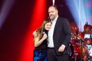 Genka Instagram - I just can’t find the words!!! ❤️ Thank you @avoiddave and Kaspar and rest of the band. Thank you one and only  @kaupokarelson and thank you my precious daughter Tuule who made me cry in TV :) and lovely wife @maris.korvits who never stops surprising me. And very SPECIAL thanx to @jonasbjerreofficial - I’m absolutely suprised and thankful for you participating in this show. Your voice is amazing and @mewofficial is making absolutely divine music. Thank you!! Yup! Just wow!!! @tv3eesti #salalaul