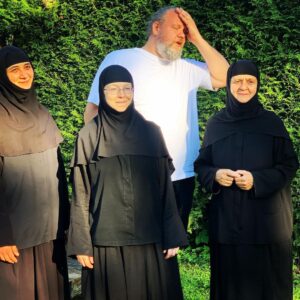 Genka Instagram - Religious Experience