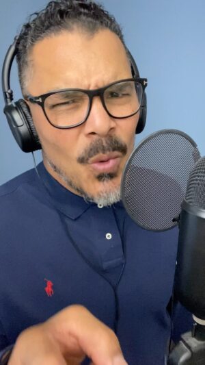 Geno Segers Instagram - “Is AI Transphobic?” #GetSum #GrindSmart #GenoSegers #GSWOW