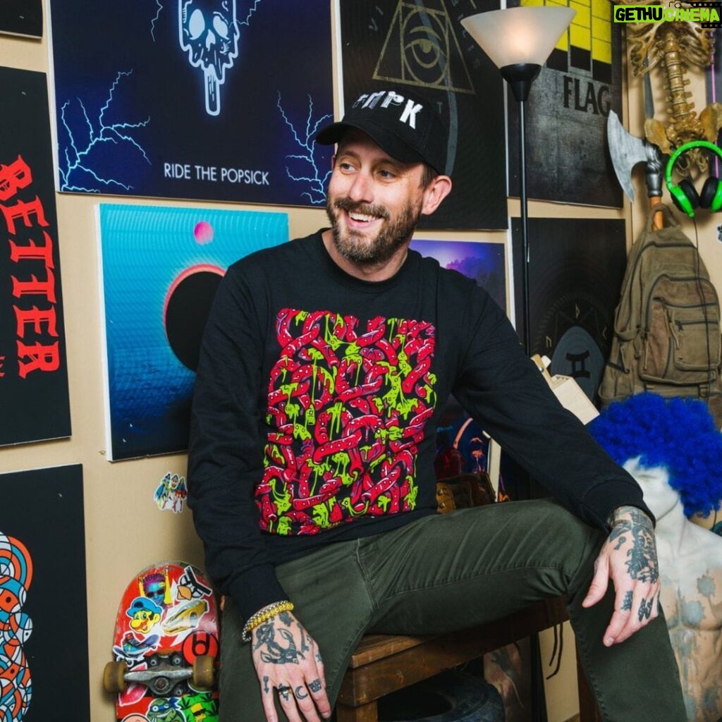 Geoff Ramsey Instagram - Today is the last day to get 30% off my clothing crap at the RT store, which means it’s also the last day I will bug you about it. Link in bio.