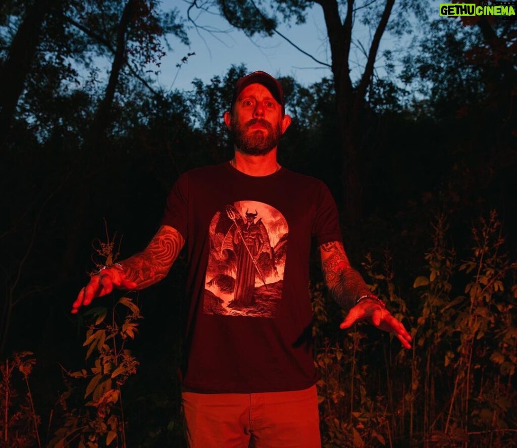 Geoff Ramsey Instagram - Buncha new Merch dropping for Black Friday and whatnot. I’m pretty partial to this creepy guy! Link in bio. 📸 @atwes Austin, Texas