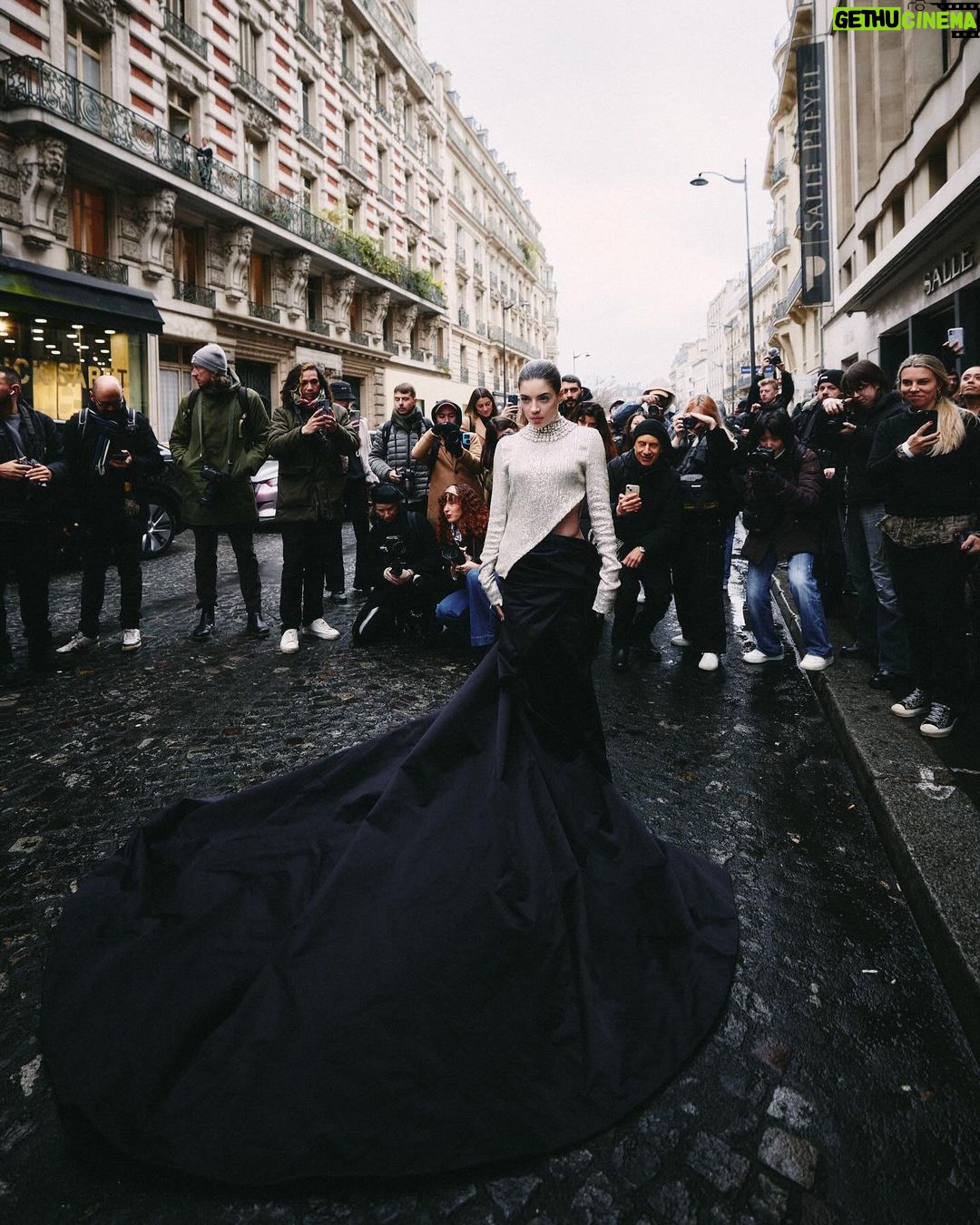Gessica Kayane Instagram - @stephanerolland_paris #hautecouture