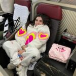 Gessica Kayane Instagram - Meu primeiro trabalho do ano é internacional 🥹😍 algum palpite?!!! Quero mostrar tudo pra vocês 🩷🩷🩷