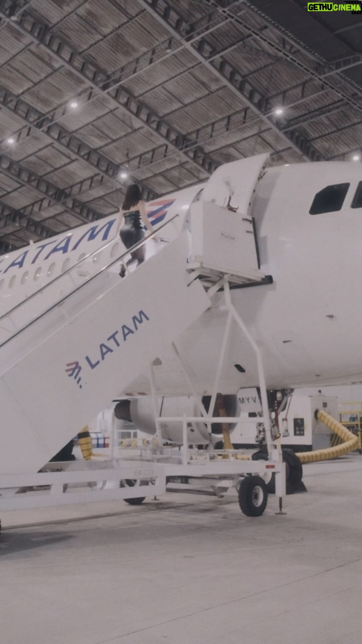 Gessica Kayane Instagram - SEGUNDA EDIÇÃO DO AVIÃO DA FAROFA DA GKAY! Vamos embarcar comigo nessa?! 🛩️✈️🛫
