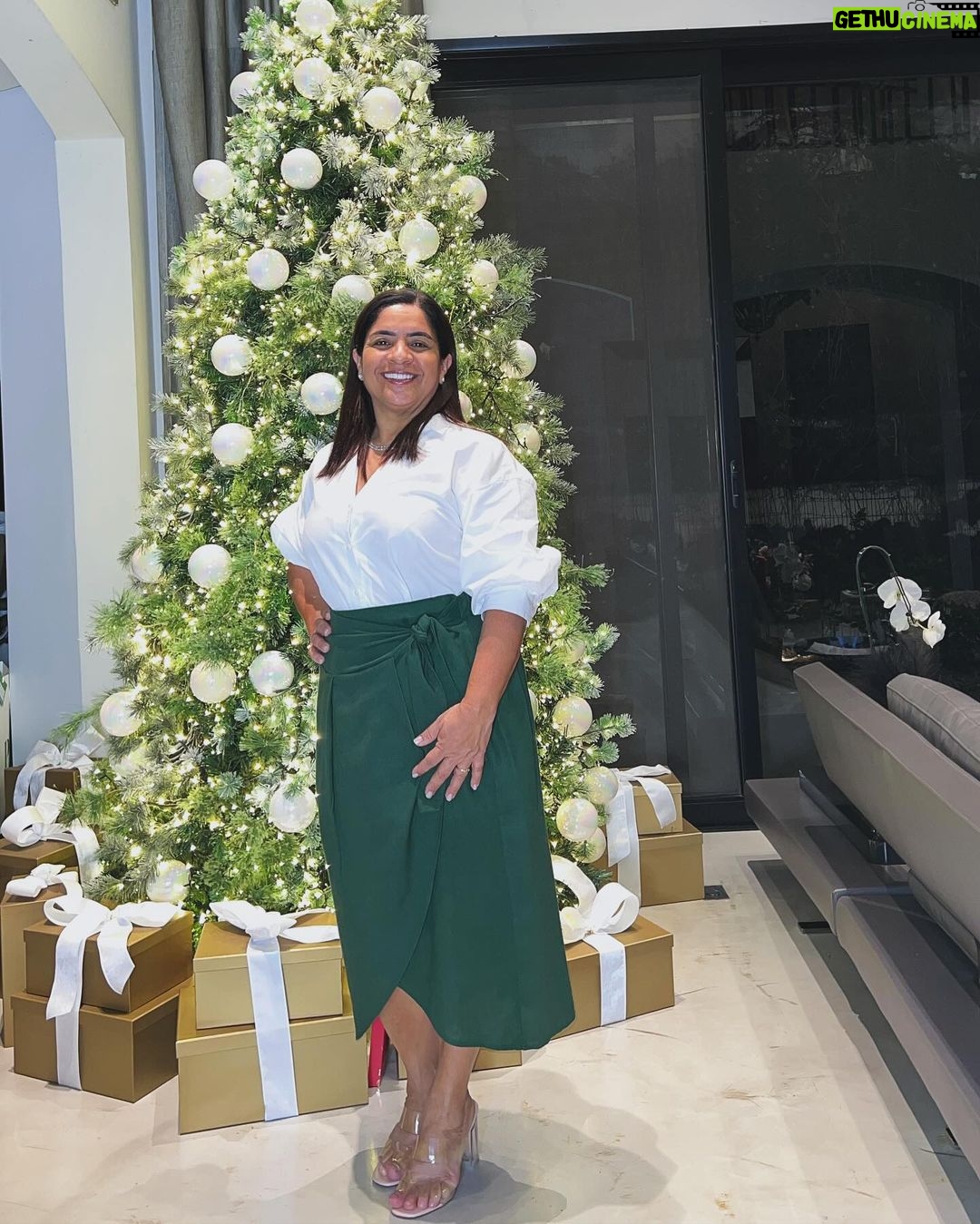 Gessica Kayane Instagram - É isso que faz tudo ter sentido! Feliz natal meu povo 🎄🎅🥘