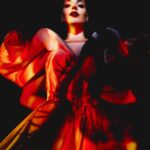 Gessica Kayane Instagram - @alexandermcqueen 🔥 Foto: @igoormelo Assistente de foto: biagarbieri Assistente de foto: @stevillar Diretora criativa: @leticiahaag Vídeo: @marlonbrambilla @estudio.carne Beleza: @rodrigocosta Assistente de beleza: @otavioalmeidaaa Marina Park Hotel