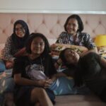 Gina S. Noer Instagram - Di balik @filmlikeandshare ada tim yang ((bercandyaaaa... bercandyaaa...)) dan menghadapi suka duka dengan makan enak serta tawa lepas. Menurut saya, hubungan baik yang tumbuh selama proses filmmaking adalah kemenangan paling sejatinya para pencerita. Selamat untuk seluruh tim. Baik yg namanya tercantum sebagai nomine @festivalfilmid ataupun yang tidak. Sesungguhnya ini adalah pencapaian kita semua. Mari makan-makan. Mari kita rayakan 🌟🌟 Foto campuran dari @trirtn BTS khusus dari bung @desbins 😂🫶🏼 *Film Like & Share mendapatkan 11 nominasi dalam Festival Film Indonesia 2023! Terima kasih tim seleksi & akademi citra serta panitia FFI!* Nominasi Penulis Skenario Asli Terbaik Gina S. Noer -- @rinosarjono @arief_ashshiddiq @dddddaaaarrriin @divapresya @deyayu.yuliani @arawindak @auroraribero Nominasi Penata Suara Terbaik Aria Prayogi, M. Ichsan Rachmaditta, Muhammad Akbar Patawari - Like & Share @ariaprayogi @alunanpost @ichsound @asssound_m_akbar_patawari_15 @novryanto.tm @nepioks Nominasi Pemeran Pendukung Perempuan Terbaik Aulia Sarah - Like & Share @owliasarah @fafa_didin Nominasi Penyunting Gambar Terbaik Aline Jusria - Like & Share @alinejusria @coldcaffein richie @nikko_ba Nominasi Penata Busana Terbaik Dara Asvia - Like & Share @daraasvia & team Nominasi Penata Rias Terbaik Astrid Sambudiono - Like & Share @astridsambudiono & team Nominasi Pengarah Artistik Terbaik Dita Gambiro - Like & Share @ditagam Tulang, @amyfitria.s @nxf.74 @detaunggul Nominasi Pengarah Sinematografi Terbaik Deska Binarso - Like & Share @desbins @fajar.ridho.ilahi @andhypulung @super8mmstudio @ucii_amini Nominasi Pemeran Utama Perempuan Terbaik Aurora Ribero - Like & Share @auroraribero @rummayay @wickedwidhi @ariefhavidz Nominasi Sutradara Terbaik Gina S. Noer - Like & Share @rambatrandi @kikaalattas @ikamardianaa Nominasi Film Cerita Panjang Terbaik Like & Share @chandparwez @salmanaristo @sppratama @ameoktavia @orchidaramadhania @ellenarmin @yanarahajeng Tak lupa tim promo Mbak Hanah @adam_juanp @guzila @celinekiesa @viankajulian dkk. poster @alvinhariz @stephanyjosephine Tim produksi Bang Ade, Pak Iyang, Ricky dkk Pokoknya selamat semuanya 🥳