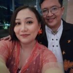 Gina S. Noer Instagram - Happy happy happy sweet seventeenth 🩵🩵😘😘 Eh... ralat, ternyata udah 18 tahun guys 😂😂😂😂 Baru pada inget.