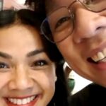 Gina S. Noer Instagram - Hidup harus lebih besar dari sinema, kata mas @rizariri yg sering banget dikutip Yandy Laurens dan film "Jatuh Cinta Seperti di Film-Film" ini bisa menggambarkan kehidupan menjadi pencerita di dunia sinema dengan penuh rasa rendah hati, tidak pretensius, dengan haru dan tawa renyah. Filmnya penuh rasa yang tepat membawa gue mentertawakan diri sendiri dan penuh refleksi atas perjalanan dari karakternya yang seorang filmmaker yang ditulis oleh seorang filmmaker yang tentu punya banyak teman filmmaker. Tanpa basa basi, untuk gue film ini masuk top three romantic comedy film Indonesia sepanjang masa. Brilliant writing, directing, & actors! Salam keluhuran sinema anti bajakan dan sulam alis yang tampak ori! 🎬🖤🤍🙏🏼 Selamat guys!!! Semoga terus bermakna perjalanannya 🫶🏼