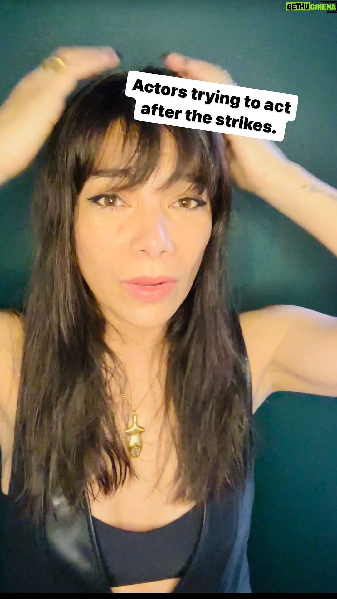 Ginger Gonzaga - 1.5K Likes - Another edition of #actorstryingtoact after the strike #alfonsocuaron edition!
#sagaftra #sagaftrastrong #wga #wgastrong #wgastrike #singleshot #forgettinghowtoact #acting #actor #aliens #scientist #hollywood