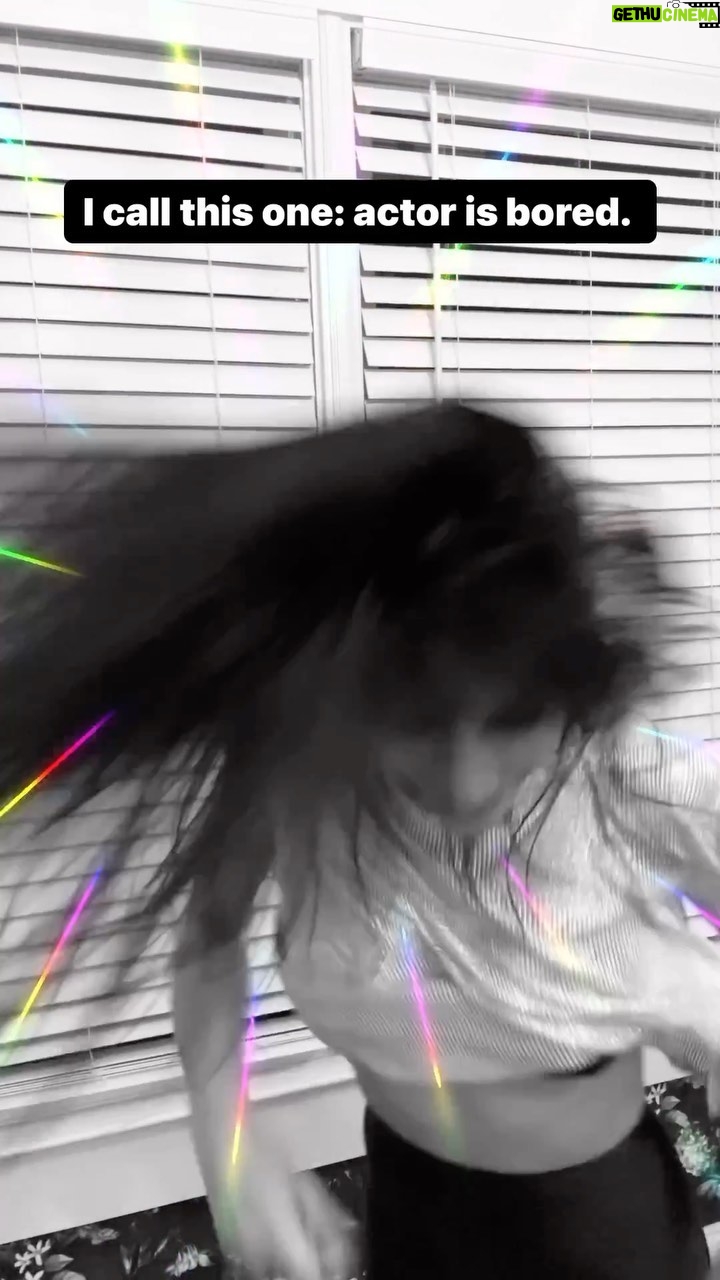 Ginger Gonzaga - 2.7K Likes - We’re reached the point of the #strike where I’m learning #beyonce choreography from instagram. I did NoT improvise the mute part and pet my dog and/or almost die in between, it’s EXACT choreo , people! (This post is mostly for @aishakabia)