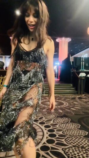 Ginger Gonzaga Instagram - I showed up too early to the #unforgettable #gala but I got this slo mo in my dress so all good. 🇵🇭 . @character.media @unforgettablegala
@booshampoo cut and styled my hair today! 🤍

#aapi #pinoy #asian #fashion #awards #charactermedia #unforgettablegala #asianexcellence #representation #goodvibes #fun