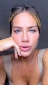 Giovanna Ewbank Instagram - Tá difícil de assistir! Mas o Davi é gigante! O BBB É e SEMPRE foi um recorte da sociedade. O que acontece lá dentro, acontece aqui fora todos os dias!Que a gente observe, aprenda e não repita! 🙏🏿 #BBB24 #bbb #davi