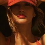 Gisele Bündchen Instagram - New @vanityfair by 📸 @lachlanbailey styled by @georgecortina . Thank you Michelle Ruiz for coming to CR to spend time with me.✨ Nova @vanityfair por 📸 @lachlanbailey styling por @georgecortina. Obrigada Michelle Ruiz por vir a CR para passar um tempo comigo.