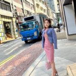 Gladys Lee Instagram - It’s been long time HK! The buzz, the traffic, the smell and the food! Everything was full with memories and things are changing. However, can’t tell how much I miss it here. 謝謝 @jsselect 美麗的洋裝伴我出席香港活動🛫 - TBC - #hongkong @discoverhongkong #香港旅遊 #香港美食 . #開幕式 #全英主持 #新聞主播 #節目主持 #主持人 #雙語主持 #活動主持 #精品主持 #中英主持 #中英主持人 #英文主持人 #直播 #直播主持人 #開幕主持 #論壇主持 #春酒主持 #記者會主持 #記者會 #晚宴主持 #host #bilingualhost IFC