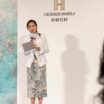 Gladys Lee Instagram - 每一場主持活動的服裝都是精心挑選搭配客戶品牌調性、活動主視覺，讓主持人風格聚焦、畫龍點睛而不搶戲。 - 梳化 @chen_yichuan 服裝 @jsselect #jsselect . #computex #開幕式 #全英主持 #新聞主播 #節目主持 #主持人 #雙語主持 #活動主持 #精品主持 #中英主持 #中英主持人 #英文主持人 #直播 #直播主持人 #開幕主持 #論壇主持 #春酒主持 #記者會主持 #記者會 #晚宴主持 #host #bilingualhost