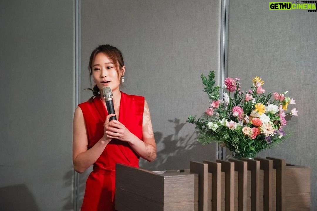 Gladys Lee Instagram - 主持 #最佳法國鮮奶油甜點主廚大賽頒獎典禮 Rising Pastry Chef Award Ceremony 由 #法國乳製品公會 #Cniel 及歐盟聯合贊助的首屆「最佳法國鮮奶油甜點主廚大賽」冠軍賽,以「翻玩法式經典甜點」和「都市自然」為創作主題,考驗年輕甜點師傅突破框架,使用高品質的法國鮮奶油完成美味又創新的作品 🇫🇷 首獎得主獲得台北巴黎來回機票+ FERRANDI Paris 甜點課程,真的是抱回大獎!大大恭喜!努力學習吧,讓台灣的甜點生態更健康、更上層樓💪 . #歐洲鮮奶油 #法國鮮奶油 #parisbrest #cream #frenchcream #pastry #開幕式 #全英主持 #新聞主播 #節目主持 #主持人 #雙語主持 #活動主持 #精品主持 #中英主持 #中英主持人 #英文主持人 #直播 #直播主持人 #開幕主持 #論壇主持 #春酒主持 #記者會主持 #記者會 #晚宴主持 #host #bilingualhost