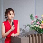 Gladys Lee Instagram - 主持 #最佳法國鮮奶油甜點主廚大賽頒獎典禮 Rising Pastry Chef Award Ceremony 由 #法國乳製品公會 #Cniel 及歐盟聯合贊助的首屆「最佳法國鮮奶油甜點主廚大賽」冠軍賽，以「翻玩法式經典甜點」和「都市自然」為創作主題，考驗年輕甜點師傅突破框架，使用高品質的法國鮮奶油完成美味又創新的作品 🇫🇷 首獎得主獲得台北巴黎來回機票+ FERRANDI Paris 甜點課程，真的是抱回大獎！大大恭喜！努力學習吧，讓台灣的甜點生態更健康、更上層樓💪 . #歐洲鮮奶油 #法國鮮奶油 #parisbrest #cream #frenchcream #pastry #開幕式 #全英主持 #新聞主播 #節目主持 #主持人 #雙語主持 #活動主持 #精品主持 #中英主持 #中英主持人 #英文主持人 #直播 #直播主持人 #開幕主持 #論壇主持 #春酒主持 #記者會主持 #記者會 #晚宴主持 #host #bilingualhost