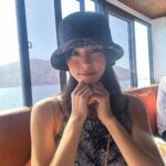 Go Eun-young Instagram - #바쁘다 #바빠 #현대사회 #행복 #주말 그래도 여름 사진을 뒤적이며 행복해하는 중 헤헤 얼마 전에 #유튜브 에 #나트랑 #여행 영상 업로드 했지요~ 헤헤 #많관부 ~ . . #여름 #summer #selfie #셀피 #셀카 #여자모델 #바다 #youtube Nha Trang