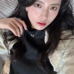 Go Eun-young Instagram - 갑자기 날씨가 추워졌따….! ㄷ ㄷ #봄 아니었어….? . #메이크업 #일상 #셀피 #selfie #model #모델