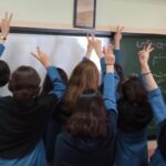 Golshifteh Farahani Instagram - Brave School girls of Iran. #mahsaamini