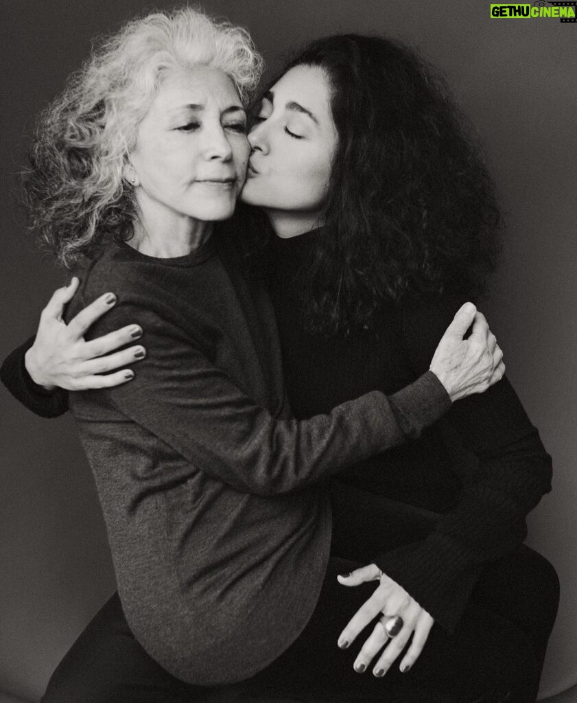 Golshifteh Farahani Instagram - Mother my Mother. In this day July 10th you lost your Mother when you were only 7 years old. 30 years after, I was born on this same day. Maybe you can finally accept me as your mother. Then we will be each others mothers. I love you. You are the most innocent. Photo by one and only @rahirezvanistudio مامانم نازنين مامان جون. در همچنين روزى وقتى تنها ٧ سال داشتى مادرت را از دست دادى و ٣٠ سال بعد در همين روز من را به دنيا آوردى. شايد بتوانى من را به مادريت قبول كنى، اينطور من و تو مادر يكديگر خواهيم بود. دوستت دارم. تو معصوم ترينى