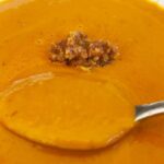Gordon Ramsay Instagram - Don’t get the shivers….it’s soup season ! Here’s my delicious and simple Roasted Tomato Soup . TOMATO PESTO Pine nuts Sundried tomatoes Parmesan cheese Olive oil Black pepper SOUP 🥣 Tomatoes Olive oil Red onion Kosher salt Garlic Black pepper Red chile flakes Sugar Balsamic vinegar Vegetable stock Heavy cream