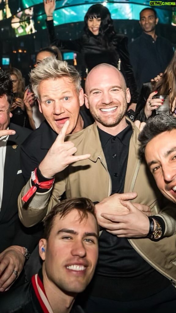 Gordon Ramsay - 64.7K Likes - What a #SuperBowl Weekend !! Great seeing @guyfieri @zedd @seanseaevans @loudluxury @lizakoshy @liljon @hannahstocking @inanna @tiniyounger #EliManning ! We were seeing Red yesterday !! Go @chiefs !!