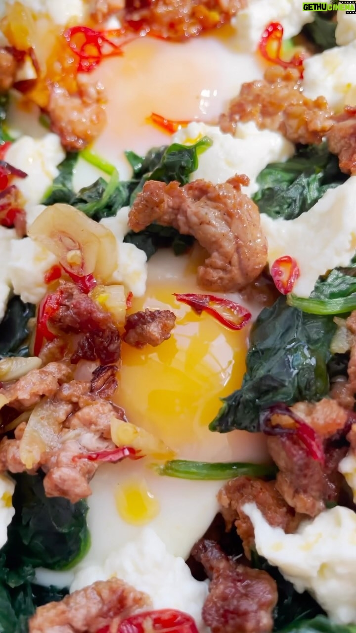 Gordon Ramsay Instagram - Breakfast is served ! My delicious Chorizo and Ricotta Baked Eggs ! . Kosher salt Spinach Chorizo Eggs Garlic Fresno Chili Ricotta
