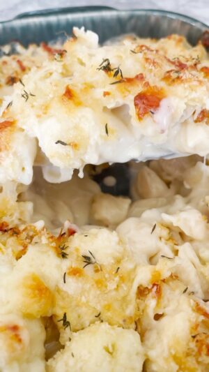Gordon Ramsay Instagram - Mac & Cheese Cauliflower Bake (Gordon’s Version) 
.
.
Kosher salt 
Dried shell pasta
Cauliflower florets
Butter
Flour
Mustard powder
Milk 
Cayenne
Cheddar cheese
Lancashire cheese
Cheshire cheese
Breadcrumbs
Thyme leaves