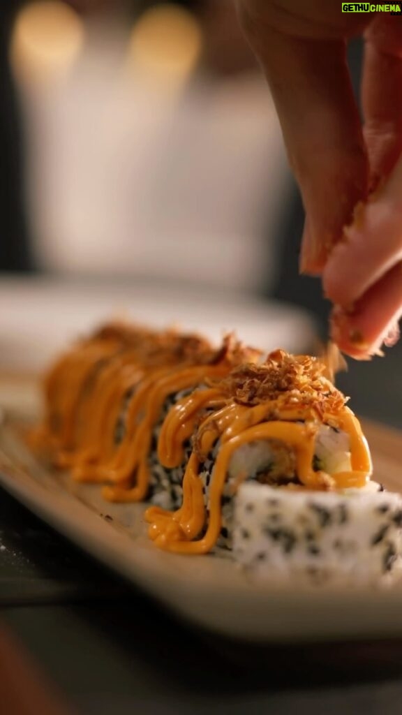Gordon Ramsay Instagram - Learn how to make perfectly rolled sushi at the @gordonramsayacademy today !! Gordon Ramsay Academy