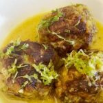 Gordon Ramsay Instagram - Perfect and simple for any mid-week meal…my delicious meatballs in a coconut broth ! . MEATBALLS Ground beef Breadcrumbs Milk Olive oil Onion Garlic Salt Black pepper Chile flakes BROTH Coriander seed Cardamom seed Turmeric Cinnamon Dried chiles Lemongrass Ginger Chicken stock Coconut milk Lime zest and juice