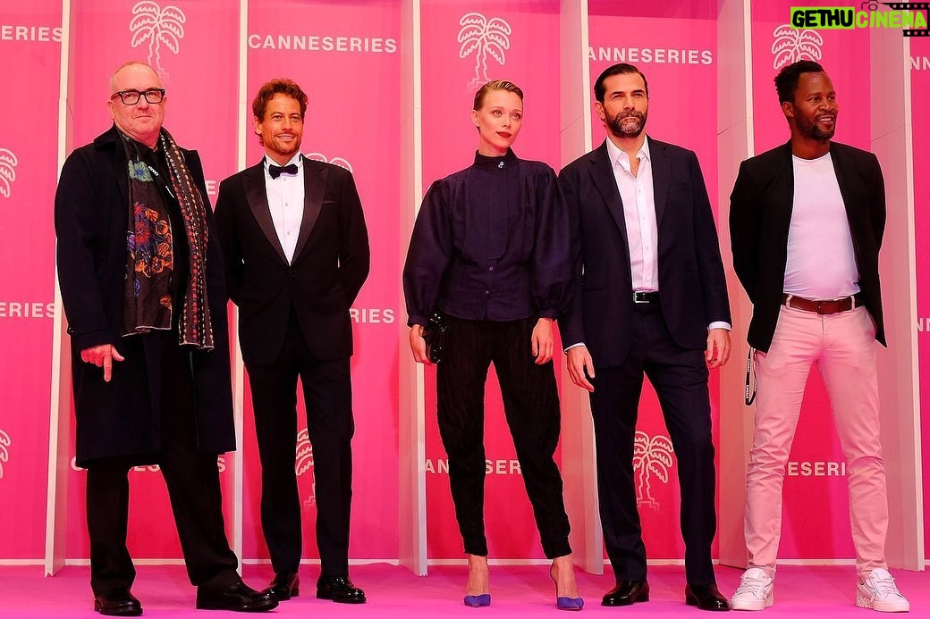 Grégory Fitoussi - 2.1K Likes - Merci cannes séries pour cette troisième invitation! Merci @hermes et @c_chanut pour l élégance! #cannesseries @makedreamshappenstudio #francetelevisions @studio_vigerie @gazettejuliette @instantsuspendus @neialiabieva @futur.mgmt @eleonore.heuze @agencefrenchlights @guillaume_musso @albin.lewi @camillejulienne