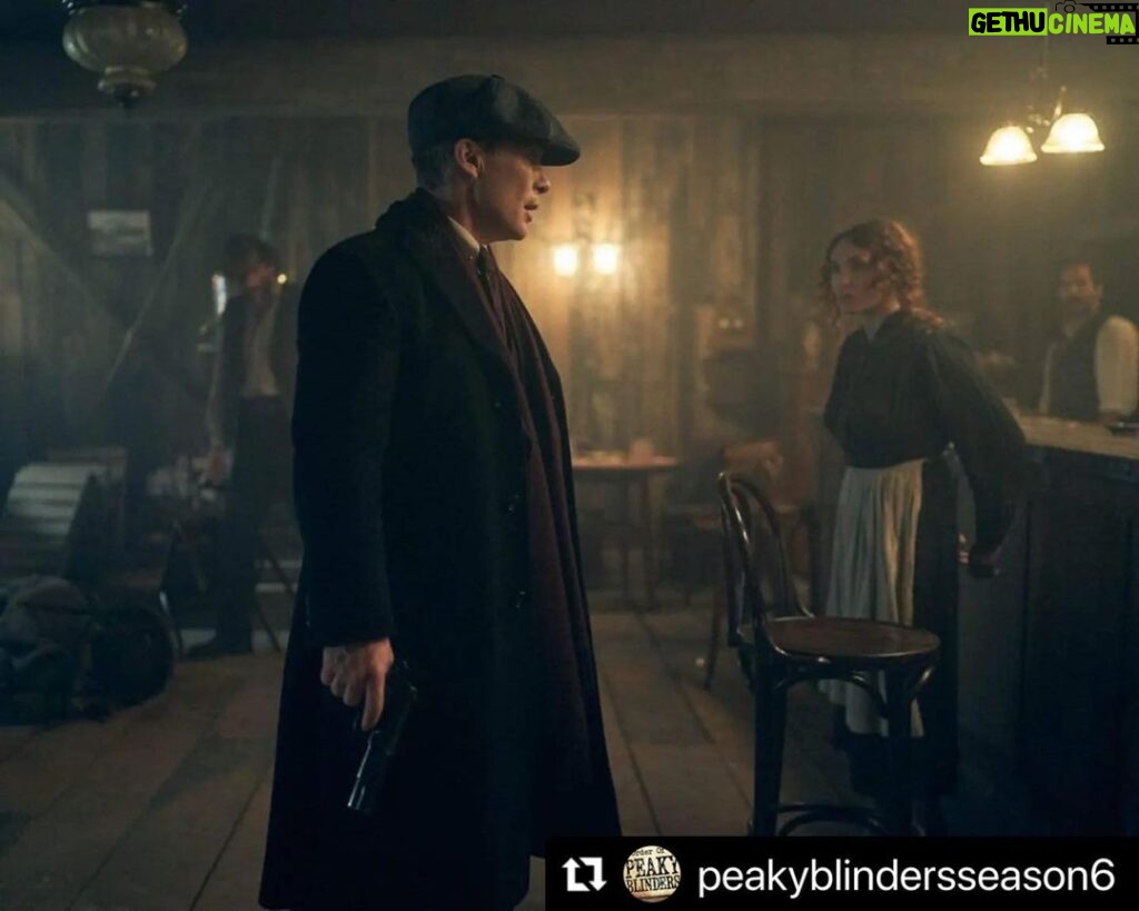 Grégory Fitoussi Instagram - But who the fuck is on the left?!? #peakyblinders #peakyblindersseason6