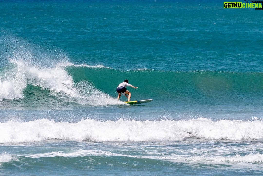 Grégory Fitoussi - 2.1K Likes - Ça commence à venir… #offshore #costarica #santateresa #surf #puravida