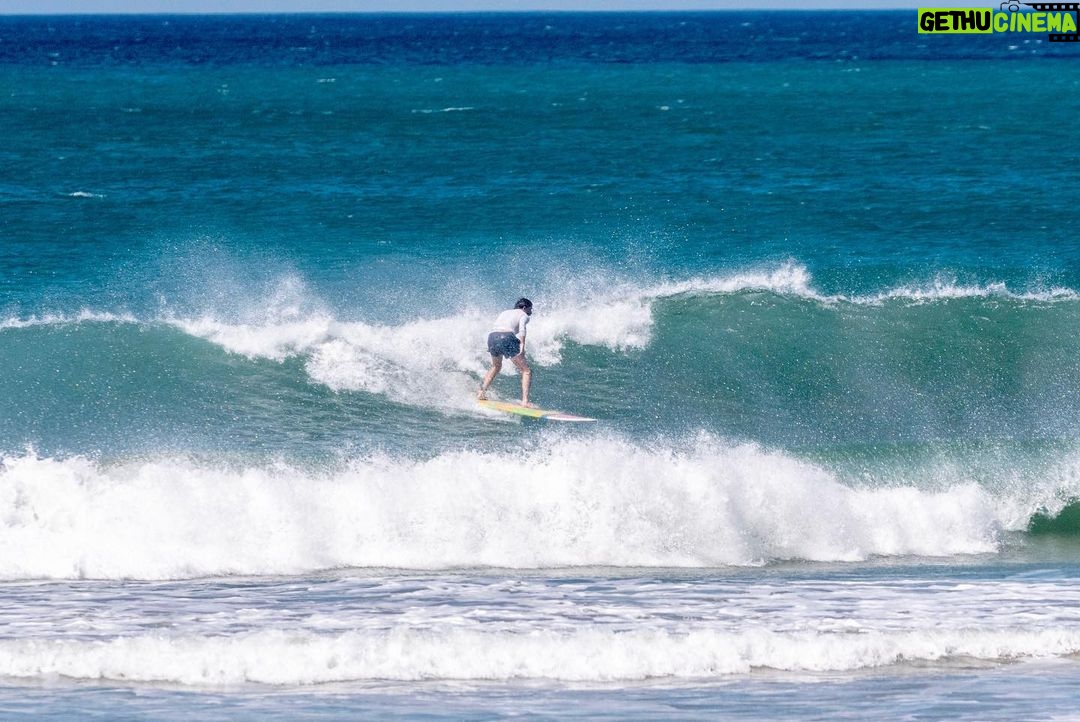 Grégory Fitoussi - 2.1K Likes - Ça commence à venir… #offshore #costarica #santateresa #surf #puravida