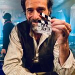 Grégory Fitoussi Instagram - Today is the day. Peaky blinders is available on @netflixfr And it’s global. Enjoy. @peakyblindersofficial @assaadbouab @laurapresgurvic @cillianmurphyofficiall @antobyrne75 #peakyblinders #peakyblindersseason6 #series @yvonnevanzon