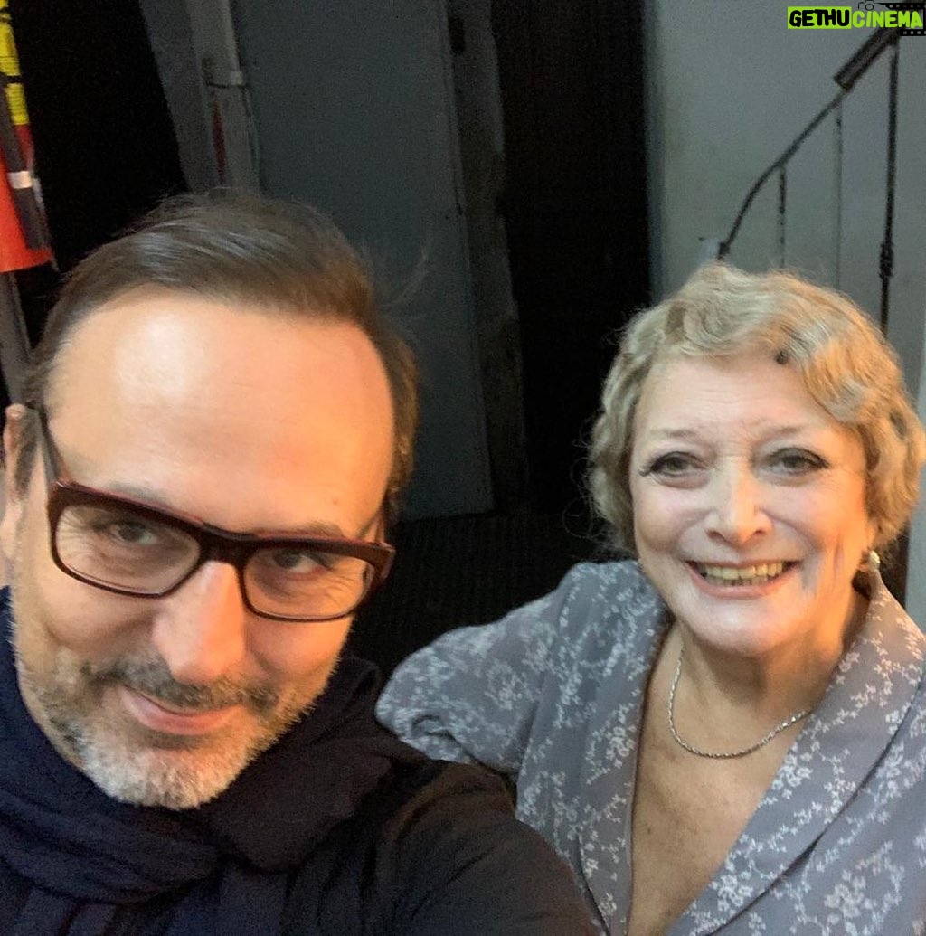 Graciela Pal Instagram - Voy a extrañar tanto #Cabaret Amo a mis compañeros, a todos! Gracias @albertonegrinlong por pensarme, @claudiotolcachir @gustavoyankelevichok @rgbredes por tanto amor