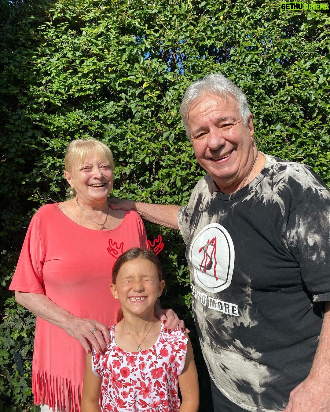 Graciela Pal - 750 Likes - Feliz cumple Amparito! Sos mi faro. Te amamos. Los abus “Ga y Eiu”❤️