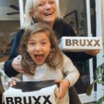 Graciela Pal Instagram – Hoy salen lomitos de @bruxxbsas con Amparito 😍