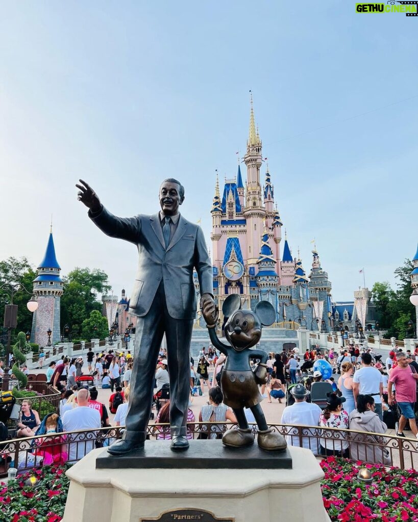 Greg Sestero Instagram - Lost in Disney World Walt Disney World