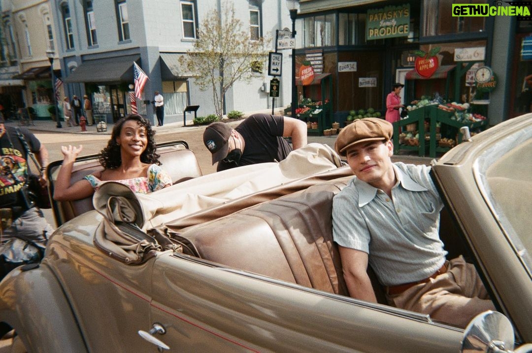 Gregg Sulkin Instagram - 6888 @netflix Atlanta, Georgia