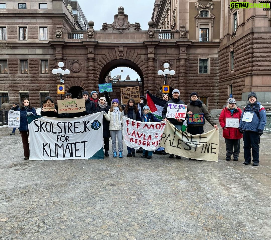 Greta Thunberg Instagram - Climate strike week 280. #FridaysForFuture #ClimateStrike @fridaysforfuture.stockholm Parliament House, Stockholm