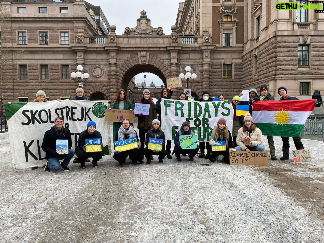 Greta Thunberg Instagram - Climate strike week 236. Today one year has passed since Russia invaded Ukraine, and we stand in solidarity with Ukrainians. Slava Ukraini. #FridaysForFuture #ClimateStrike #PeopleNotProfit Parliament House, Stockholm