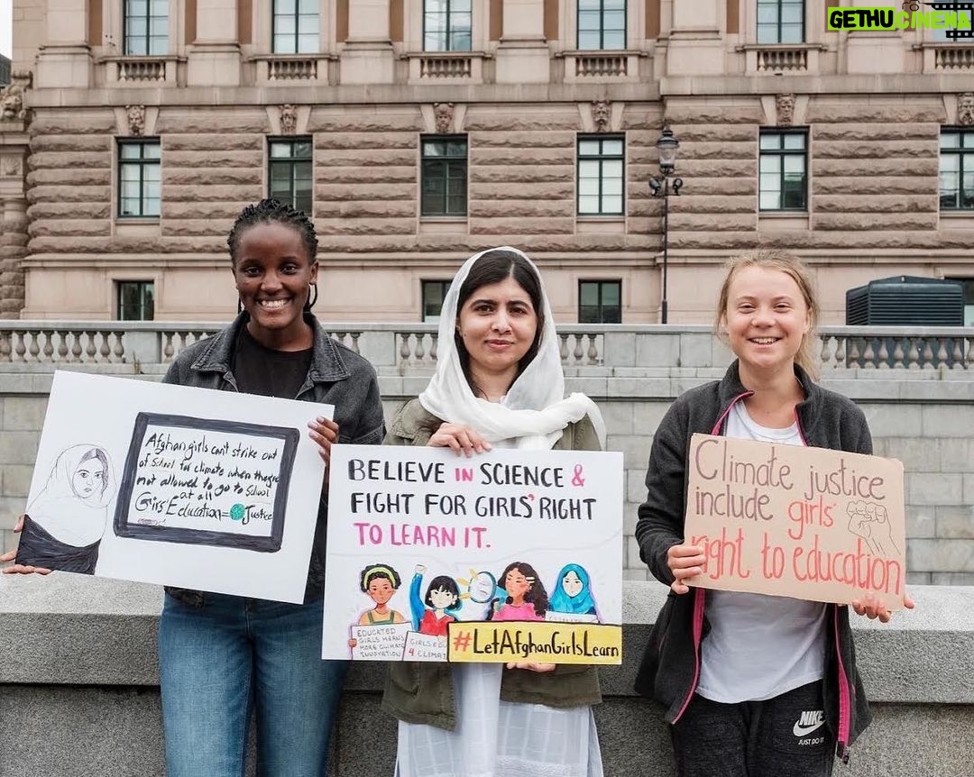 Greta Thunberg Instagram - #LetAfghanGirlsLearn #EducateGirlsForClimateJustice Stockholm, Sweden